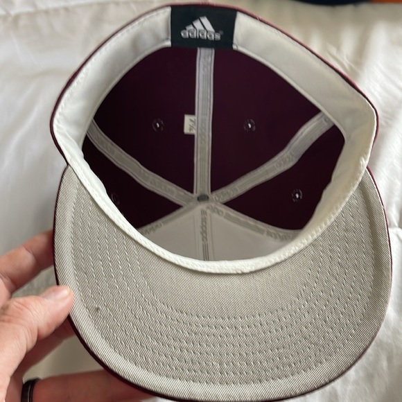 Adidas Baseball Hat Mississippi State Bulldogs On Field 7 1/4” - Picture 5 of 6